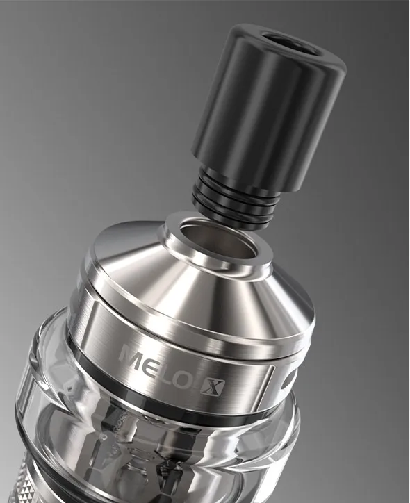 Removable replaceable 510 drip tip close-up